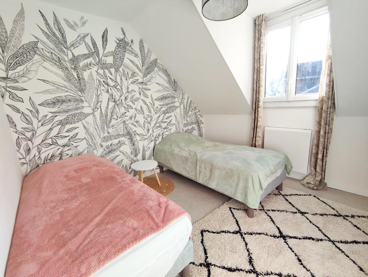 L'Escampette, Duplex T3, Centre Luchon, Wifi, Casier A Skis, 4 Personnes Bagneres-de-Luchon Exterior photo